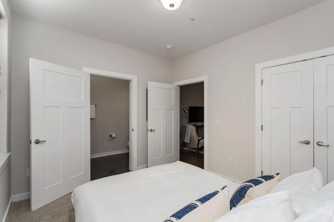 Cozysuites Music Row Spacious 1Br With Free Parking 26 Nashville